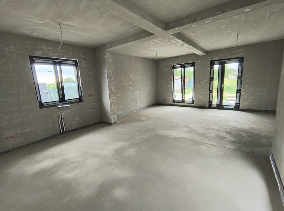 Casa individuala cu 4 camere si teren de 860 mp, zona Giroc 14, foxfort.ro