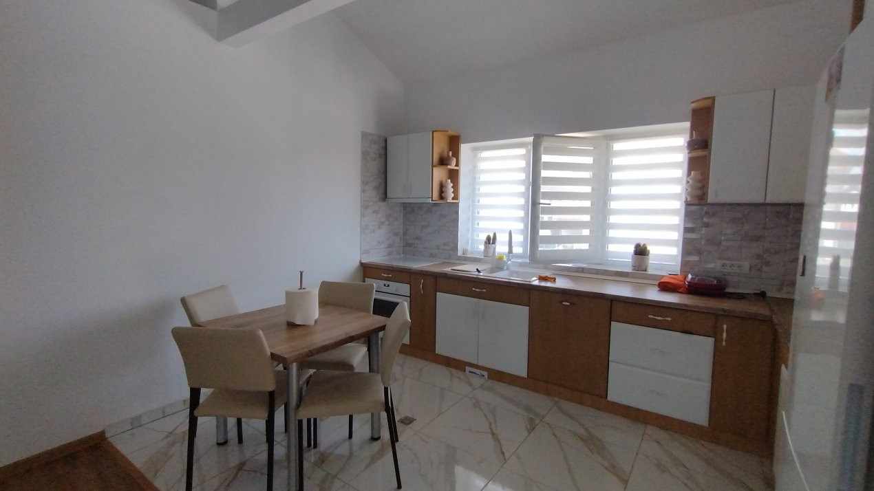 Casa individuala cu 4 camere, Sacalaz - Pivnita la demisol cu 5 incaperi 5, foxfort.ro