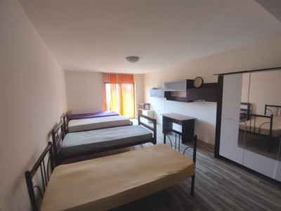 Casa de inchiriat pe 3 niveluri in Dumbravita, pretabila muncitori imagine mica 4, foxfort.ro