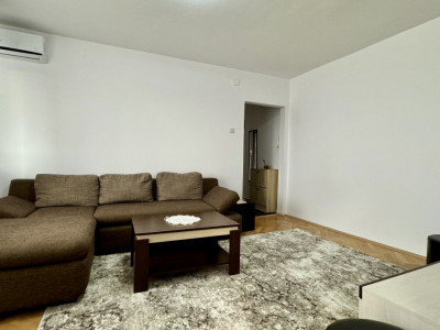 Apartament de inchiriat 3 camere semidecomandat, zona Spitalul Judetean imagine mica 11, foxfort.ro