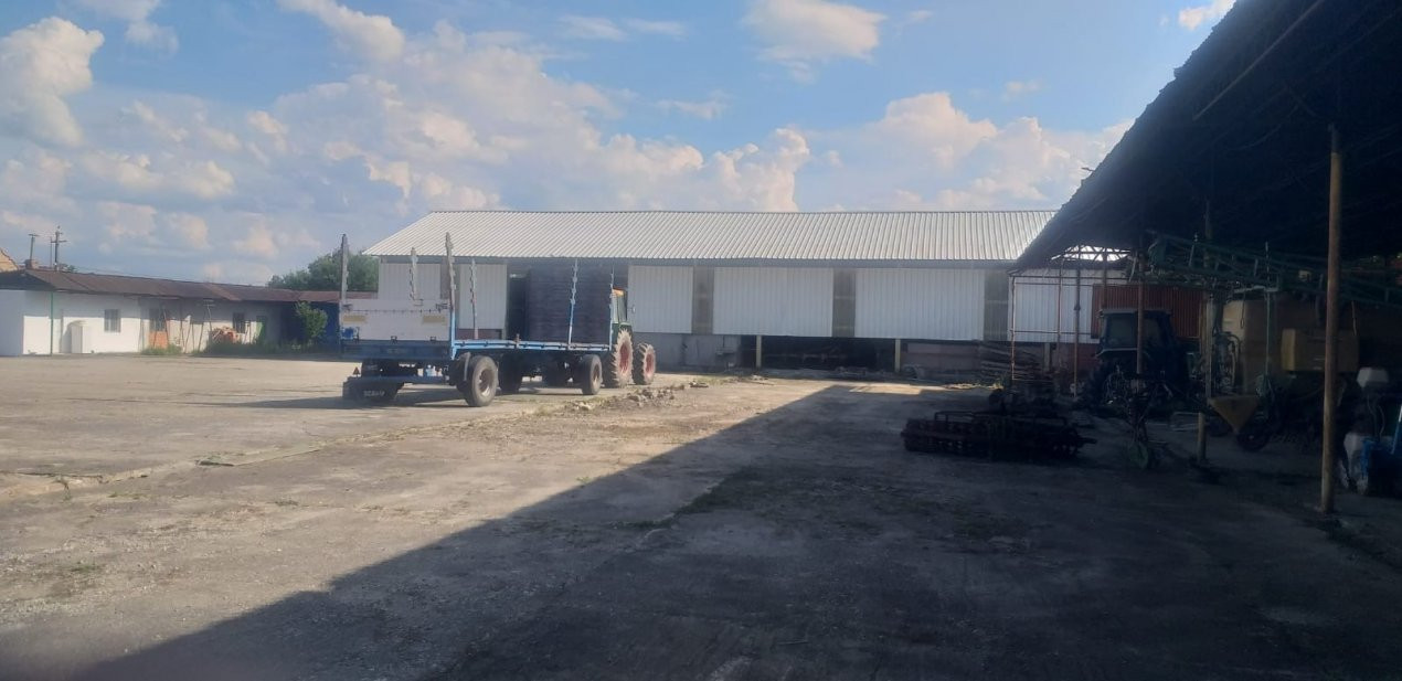 COMISION 0% Hala de inchiriat de 600 mp utili si teren de 3500 mp, Cheveres 5, foxfort.ro