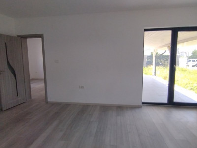 Casa individuala, 3 camere, Sacalaz - Zona de Vest imagine mica 14, foxfort.ro