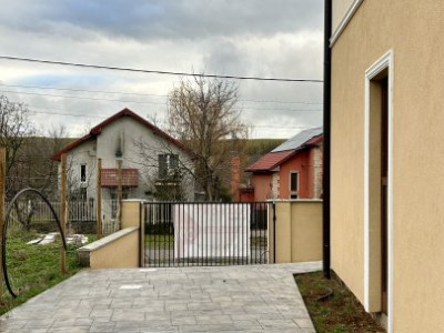 COMISION 0% Duplex 3 camere si teren generos - Cornesti imagine mica 3, foxfort.ro