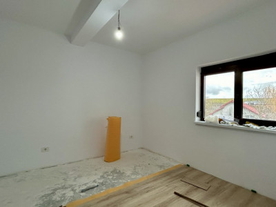 COMISION 0% Duplex 3 camere si teren generos - Cornesti imagine mica 9, foxfort.ro