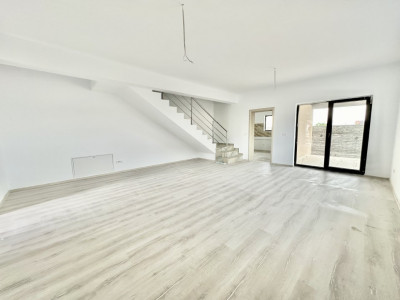 Duplex cu 5 camere, Mosnita Noua - Pozitie excelenta MCity imagine mica 5, foxfort.ro