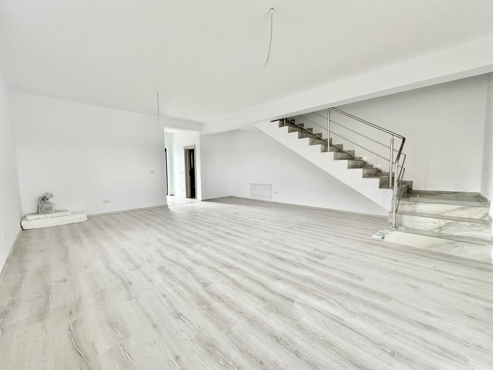 Duplex cu 5 camere, Mosnita Noua - Pozitie excelenta - zona MCity! 2, foxfort.ro