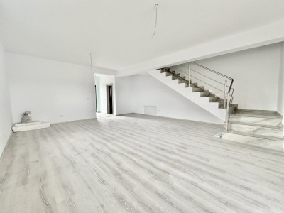 Duplex cu 5 camere, Mosnita Noua - Pozitie excelenta - zona MCity! imagine mica 2, foxfort.ro