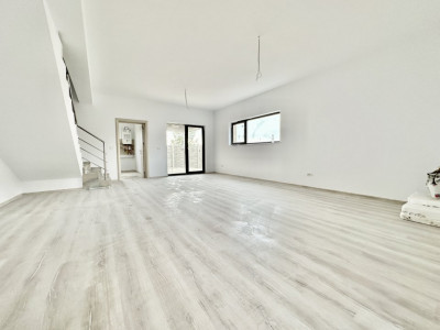 Duplex cu 5 camere, Mosnita Noua - Pozitie excelenta - zona MCity! imagine mica 3, foxfort.ro