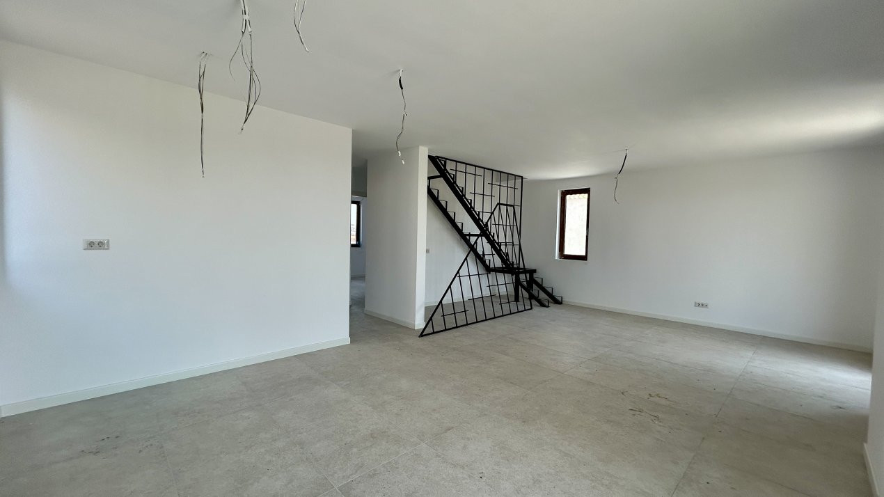 Casa individuala 3 camere, Sanandrei 5, foxfort.ro