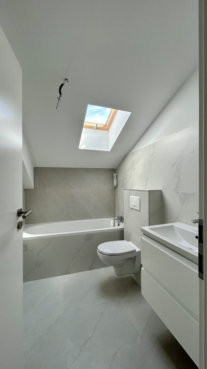 Duplex cu 4 camere de vanzare in Sanandrei la asfalt 11, foxfort.ro
