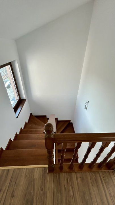Duplex cu 4 camere de vanzare in Sanandrei la asfalt 14, foxfort.ro