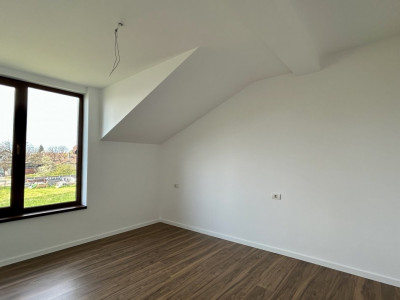 Duplex cu 4 camere de vanzare in Sanandrei la asfalt imagine mica 9, foxfort.ro