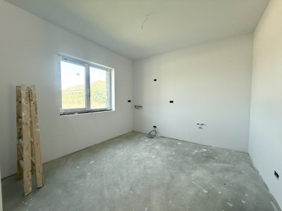 COMISION 0% Duplex despartit prin garaj, 5 camere, 3 bai, in Dumbravita imagine mica 9, foxfort.ro