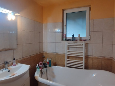 Casa individuala 6 camere, Sanmihaiu Roman - Garaj, anexe, panouri fotovoltaice imagine mica 8, foxfort.ro