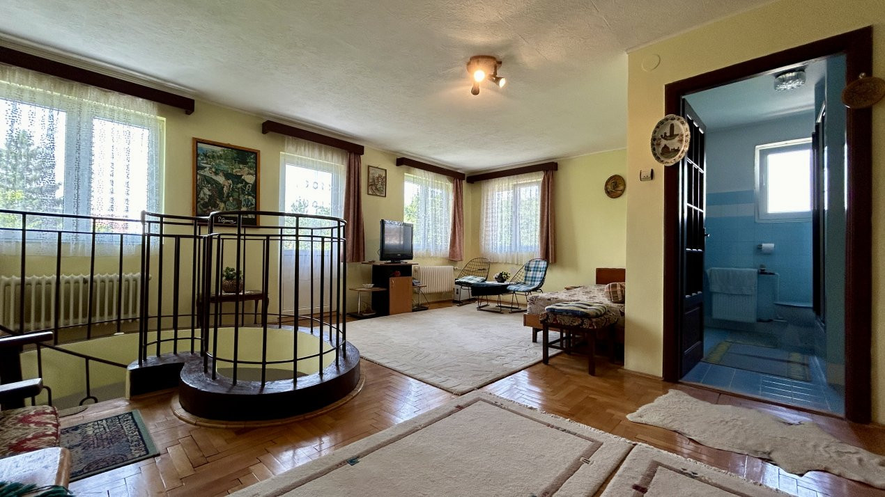 COMISION 0% Casa individuala cu 11 camere si 6 bai, zona Brancoveanu 12, foxfort.ro