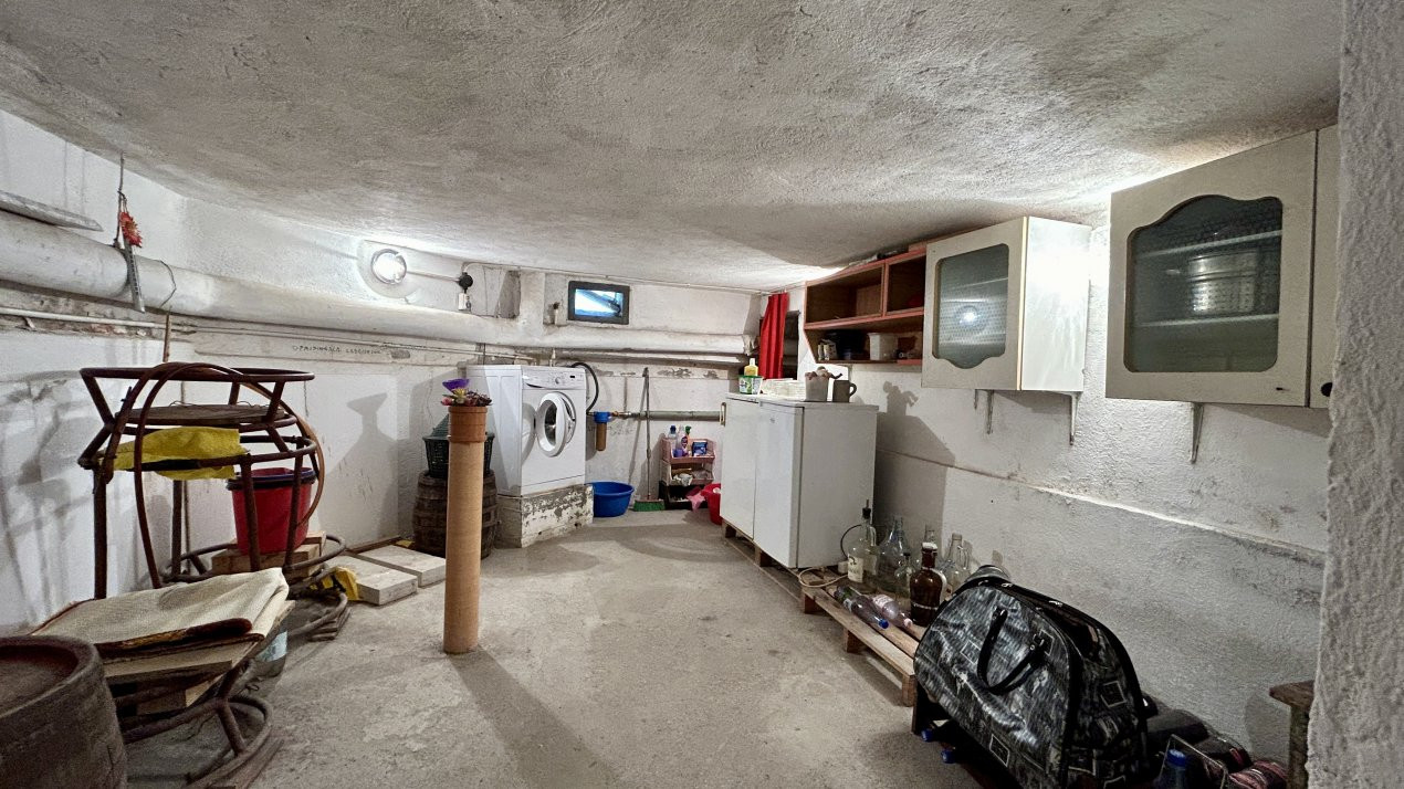 COMISION 0% Casa individuala cu 11 camere si 6 bai, zona Brancoveanu 38, foxfort.ro