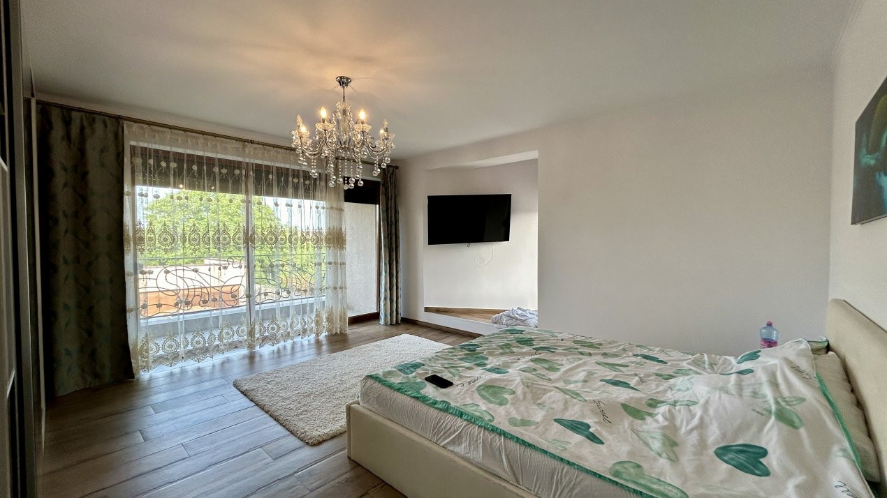 COMISION 0% Casa individuala cu 4 camere si 2 garaje, zona Sanandrei 5, foxfort.ro