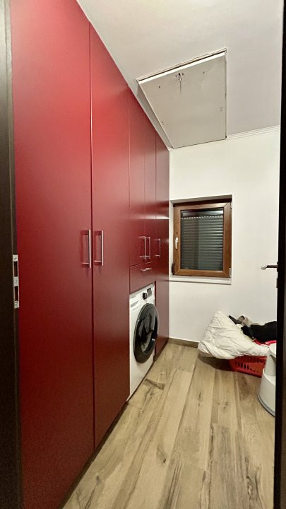 COMISION 0% Casa individuala cu 4 camere si 2 garaje, zona Sanandrei 26, foxfort.ro