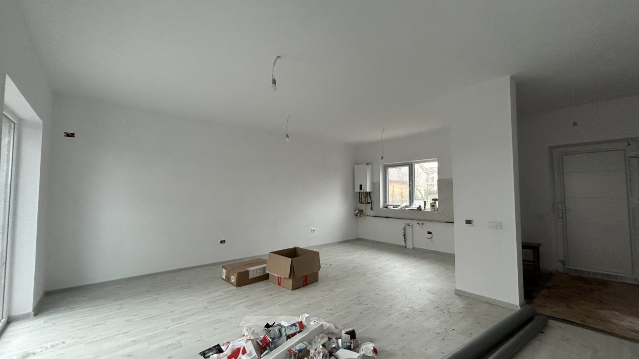 COMISION 0% Duplex cu 3 camere si teren de 287 mp, Sanandrei 2, foxfort.ro