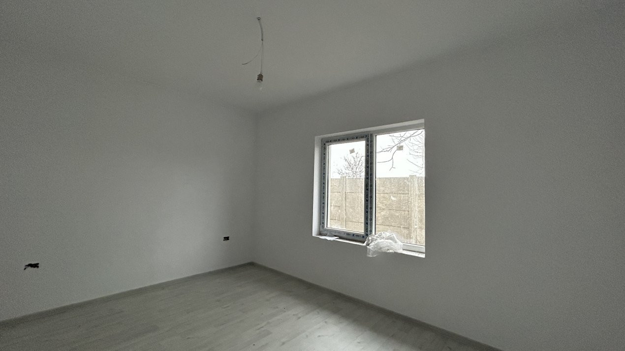COMISION 0% Duplex cu 3 camere si teren de 287 mp, Sanandrei 9, foxfort.ro
