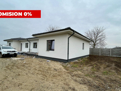 COMISION 0% Duplex cu 3 camere si teren de 287 mp, Sanandrei