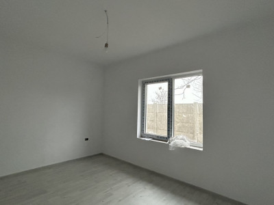 COMISION 0% Duplex cu 3 camere si teren de 287 mp, Sanandrei imagine mica 9, foxfort.ro