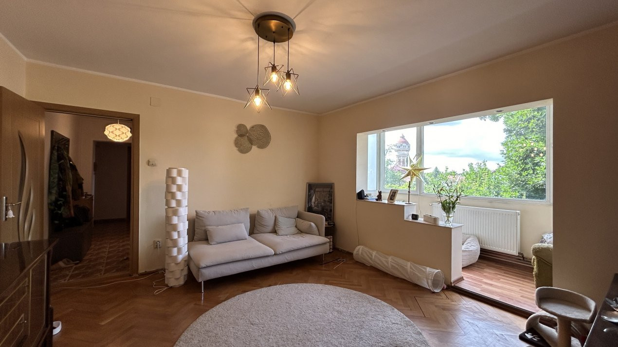 Apartament cu 3 camere si garaj, zona Simion Barnutiu  3, foxfort.ro