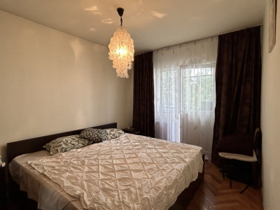 Apartament cu 3 camere si garaj, zona Simion Barnutiu  imagine mica 4, foxfort.ro