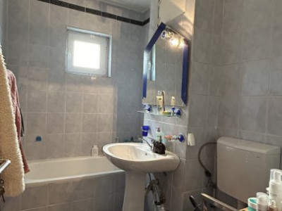 Apartament cu 3 camere si garaj, zona Simion Barnutiu  imagine mica 11, foxfort.ro