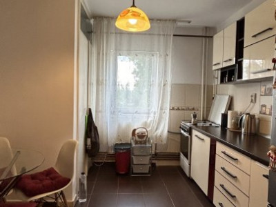 Apartament cu 3 camere si garaj, zona Simion Barnutiu  imagine mica 17, foxfort.ro