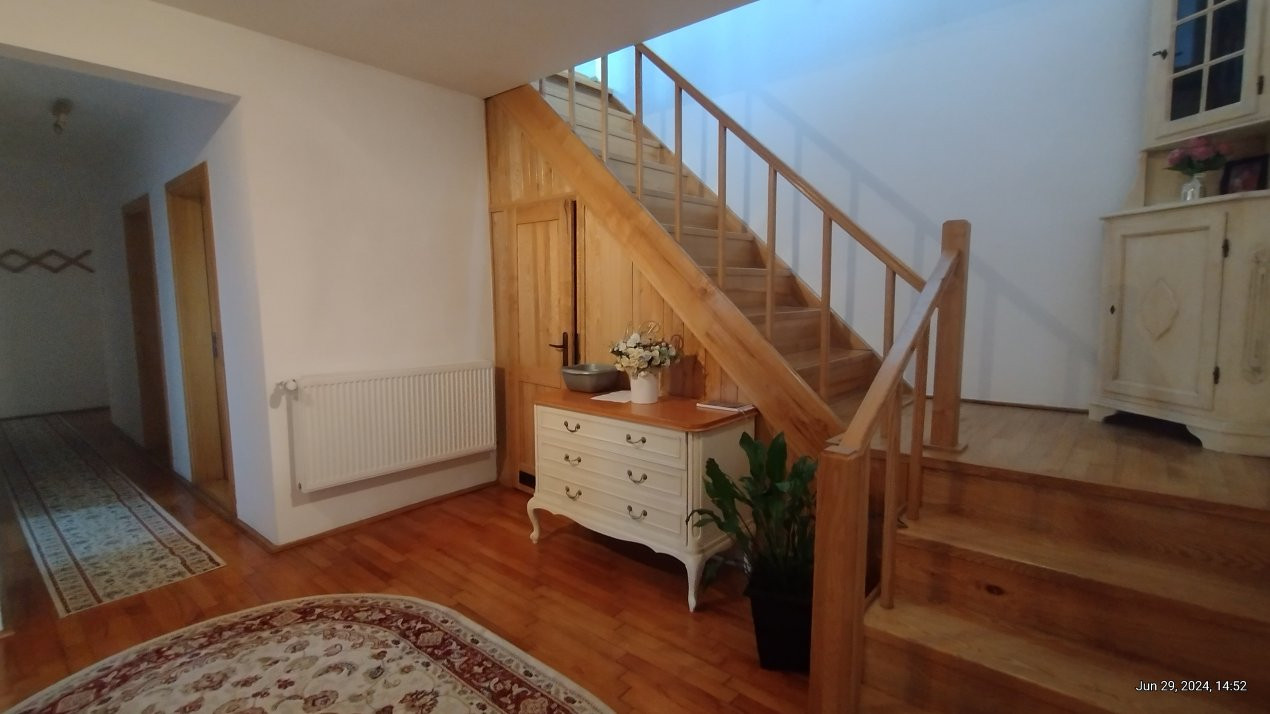 Casa individuala 4 camere, Zona Freidorf - Garaj, 2 fronturi stradale 3, foxfort.ro