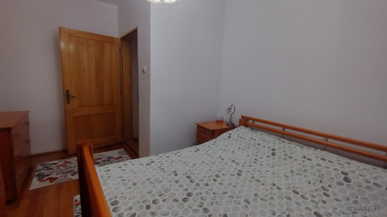 Casa individuala 4 camere, Zona Freidorf - Garaj, 2 fronturi stradale 7, foxfort.ro