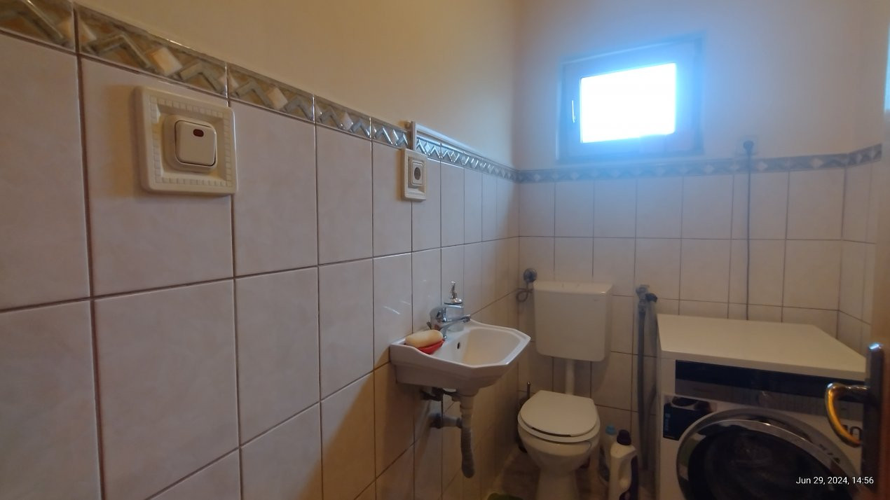 Casa individuala 4 camere, Zona Freidorf - Garaj, 2 fronturi stradale 21, foxfort.ro