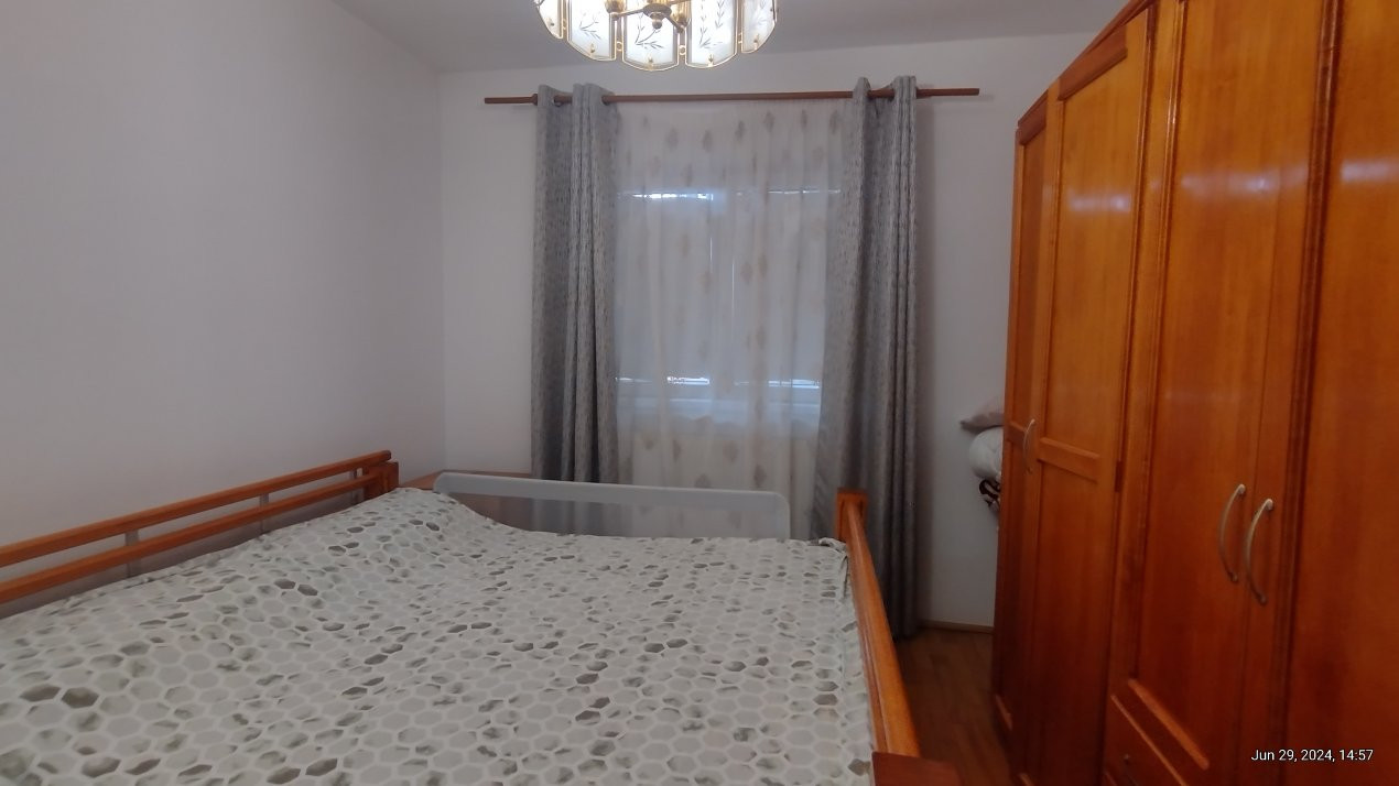 Casa individuala 4 camere, Zona Freidorf - Garaj, 2 fronturi stradale 25, foxfort.ro