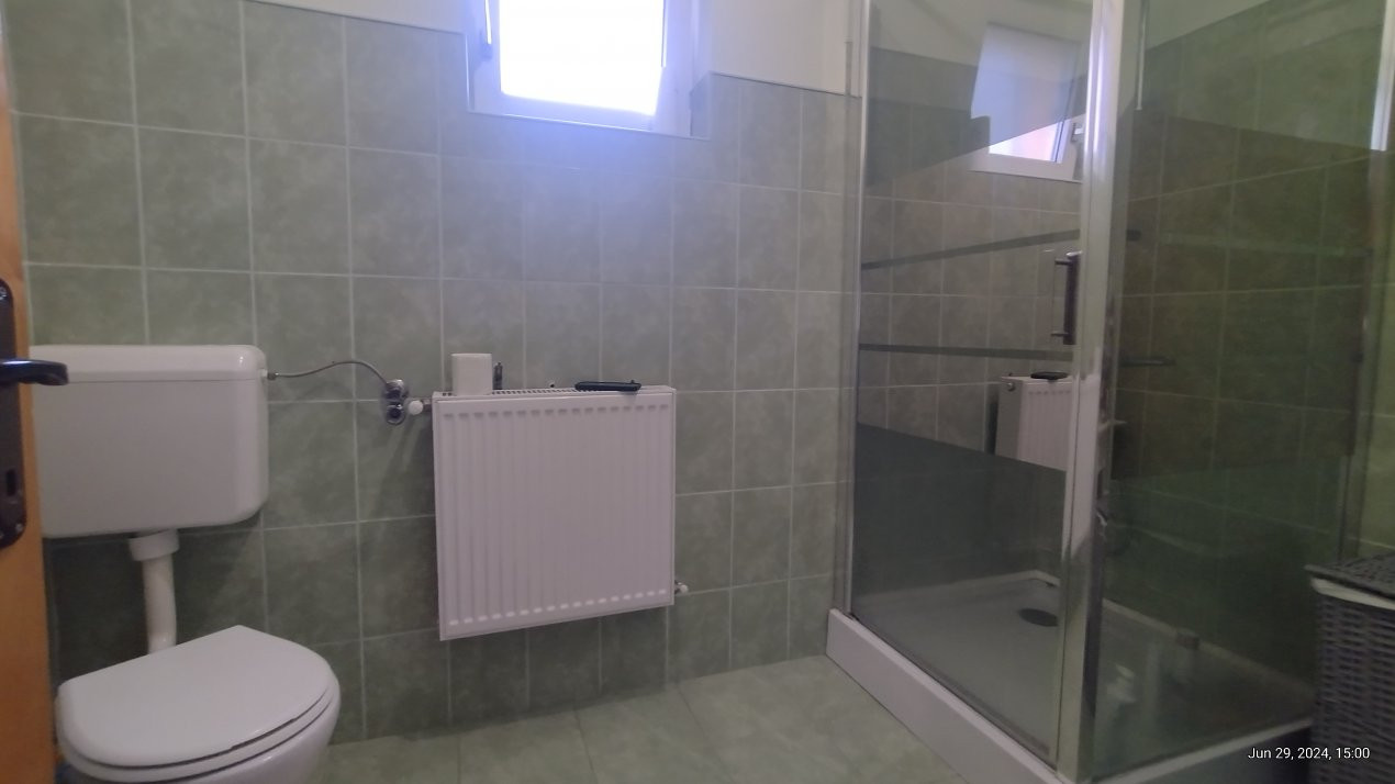 Casa individuala 4 camere, Zona Freidorf - Garaj, 2 fronturi stradale 33, foxfort.ro