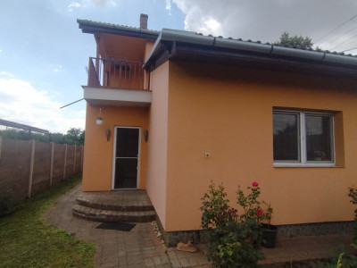Casa individuala 4 camere, Zona Freidorf - Garaj, 2 fronturi stradale