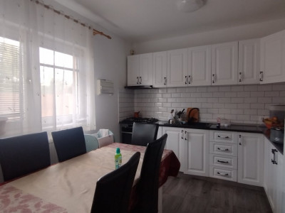 Casa individuala 4 camere, Zona Freidorf - Garaj, 2 fronturi stradale imagine mica 5, foxfort.ro