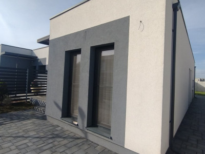 Duplex 3 camere, Torontalului - Curte amenajata, foisor imagine mica 1, foxfort.ro