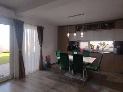 Duplex 3 camere, Torontalului - Curte amenajata, foisor imagine mica 4, foxfort.ro