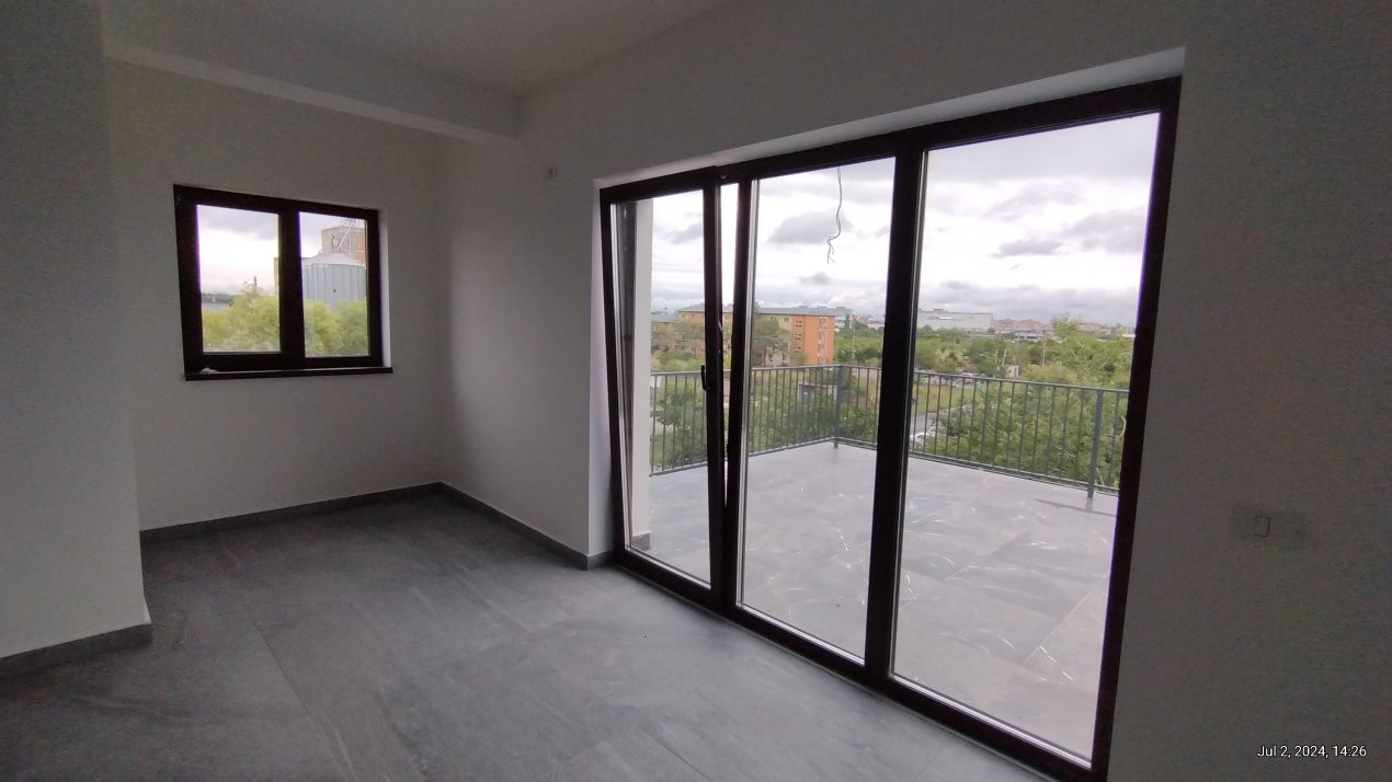 Apartament 3 camere, Zona Freidorf - Scara interioara, terasa 21 mp 2, foxfort.ro