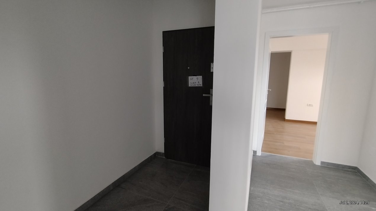 Apartament 3 camere, Zona Freidorf - Scara interioara, terasa 21 mp 9, foxfort.ro