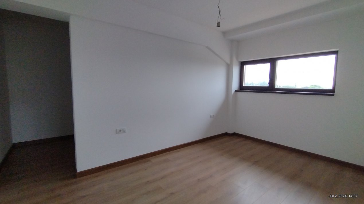 Apartament 3 camere, Zona Freidorf - Scara interioara, terasa 21 mp 16, foxfort.ro