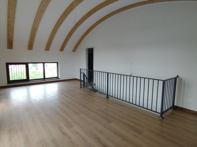 Apartament 3 camere, Zona Freidorf - Scara interioara, terasa 21 mp imagine mica 3, foxfort.ro