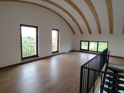 Apartament 3 camere, Zona Freidorf - Scara interioara, terasa 21 mp imagine mica 4, foxfort.ro