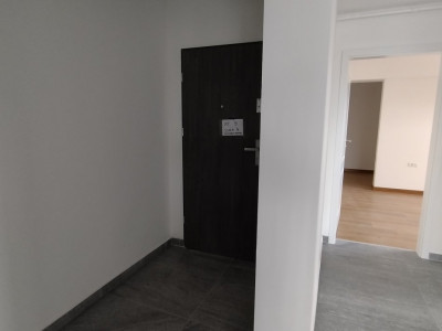 Apartament 3 camere, Zona Freidorf - Scara interioara, terasa 21 mp imagine mica 9, foxfort.ro