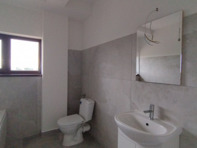 Apartament 3 camere, Zona Freidorf - Scara interioara, terasa 21 mp imagine mica 19, foxfort.ro