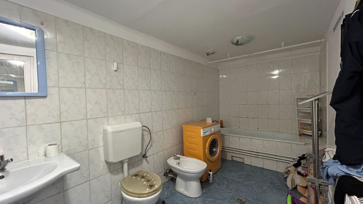 COMISION 0% Teren de 669 mp + Casa cu Toate Utilitatile la Asfalt, zona Cetatii 9, foxfort.ro