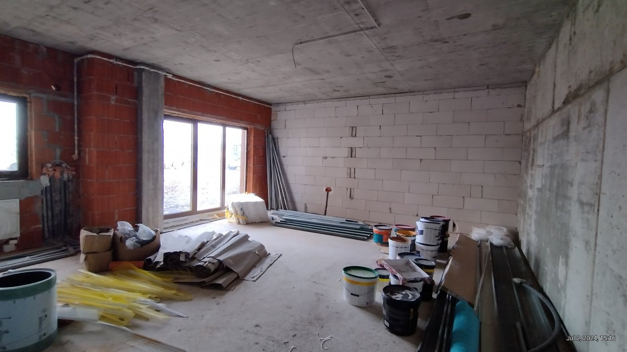 Spatiu Comercial Modern cu 2 incaperi si 3 Locuri de Parcare - Freidorf 5, foxfort.ro