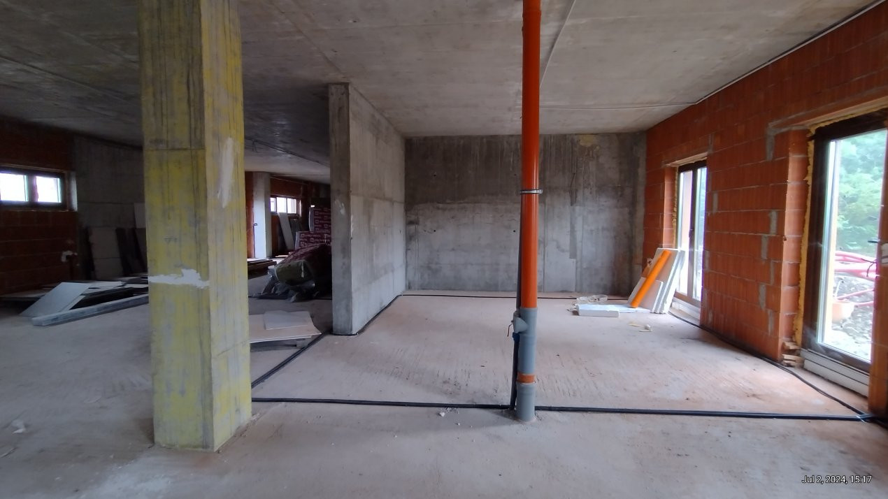 Spatiu Comercial Modern cu 2 incaperi si 3 Locuri de Parcare - Freidorf 8, foxfort.ro