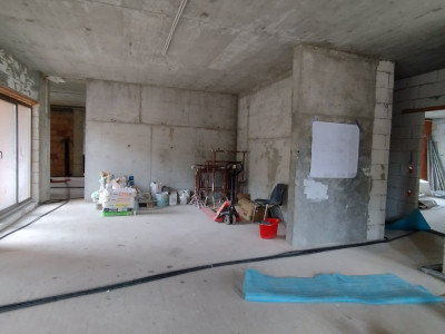 Spatiu Comercial Modern cu 2 incaperi si 3 Locuri de Parcare - Freidorf imagine mica 4, foxfort.ro